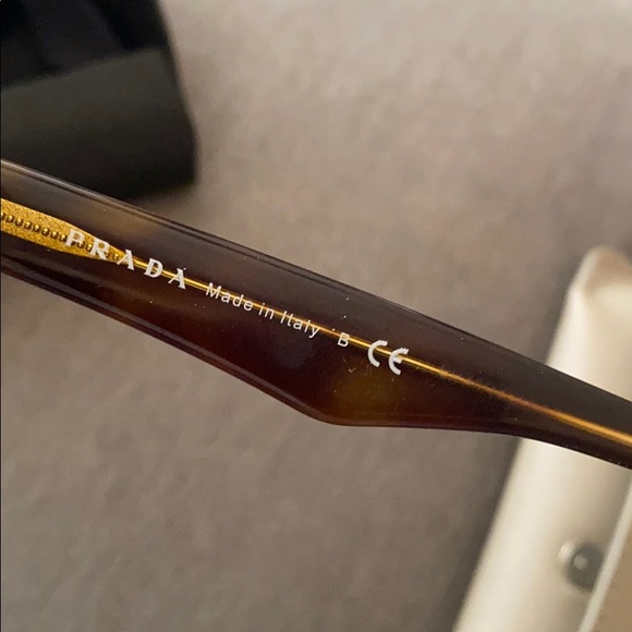 Prada glasses tortoise with a hint of blue - Picture 3 of 4